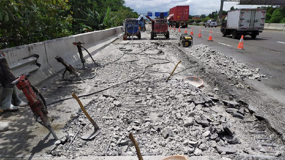 Hati-hati, Ada Perbaikan Jembatan Di Tol Jagorawi