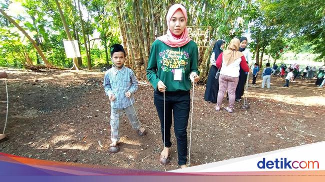 Di Era Gadget, Anak-anak Ini Malah Asyik Main Permainan Tradisional - Cerita Permainan Tradisional Lompat Tali