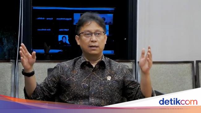 Menkes Kaget Banyak Nakes Batal Divaksin COVID-19 karena Darah Tinggi