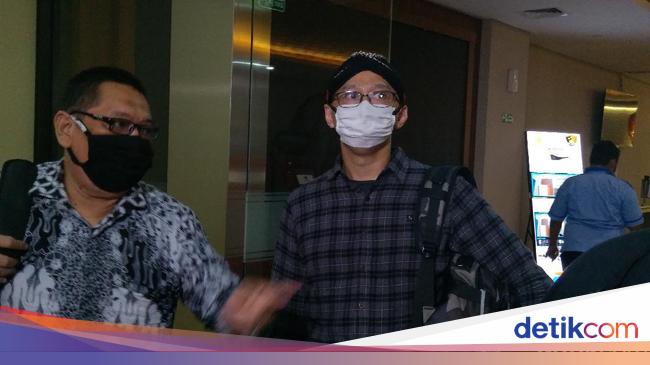 Usai Diperiksa Polisi Abu Janda Ingin Bertemu Natalius Pigai