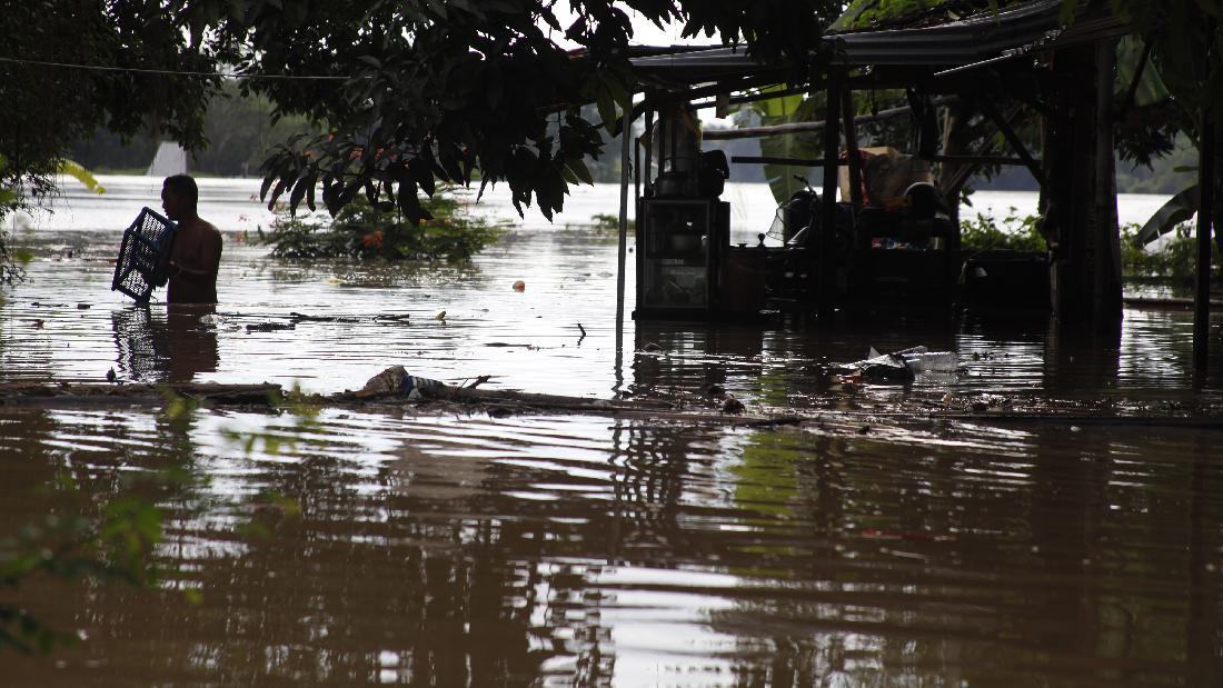 Sungai Bengawan Solo Meluap, Kampung Sewu Kebanjiran