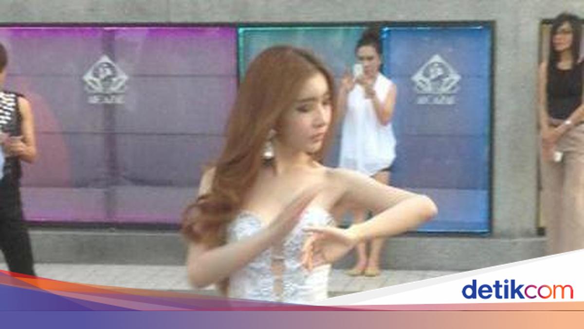 Bizni mast qildi va ketaylik Ozarbayjon erotik video