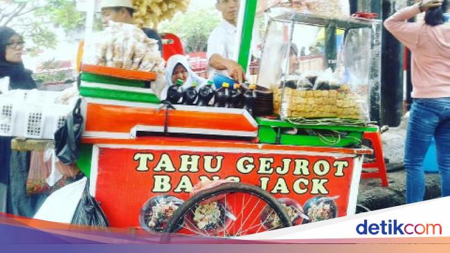 Wisata Ke Pasar Bata Putih, Grogol, Kebayoran Lama - SiswaPelajar.com