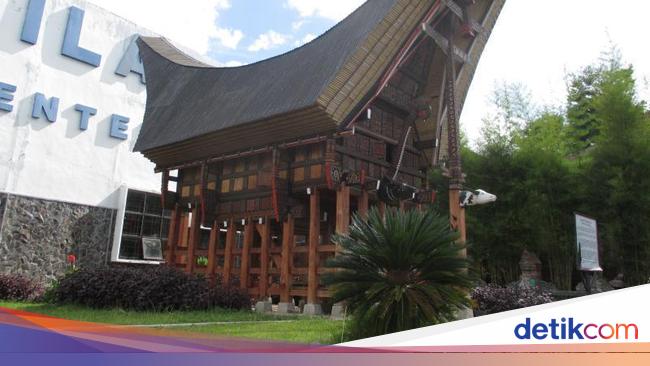 Toraja Bukan Rumah Adat Tongkonan Ini Ada Di Balige