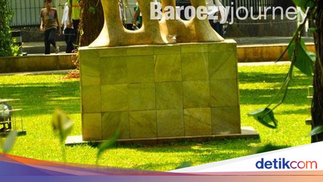 Alternatif Akhir Pekan Asyik Di Taman Suropati