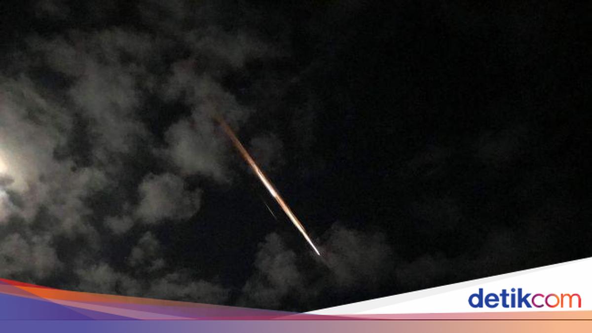 70年前の空の謎の光の謎が解明される