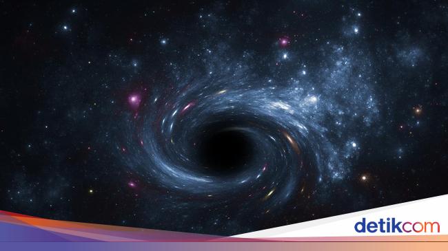 Understanding White Holes: Reflections of Black Holes and the Question of Their Existence