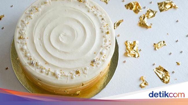 Kue Ulang Tahun Termahal di Dunia Ini Bertabur Berlian Kue Ulang Tahun Termahal di Dunia Ini Bertabur Berlian