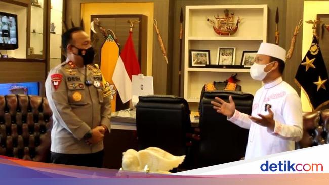 Ke Kalteng Ustad Das Ad Latif Sampaikan Vaksin Adalah Ikhtiar Melawan Wabah