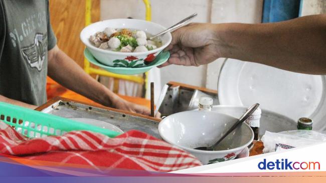 Dijual Di Gerobak 5 Bakso Enak Di Bogor Ini Selalu Diantre Pelanggan