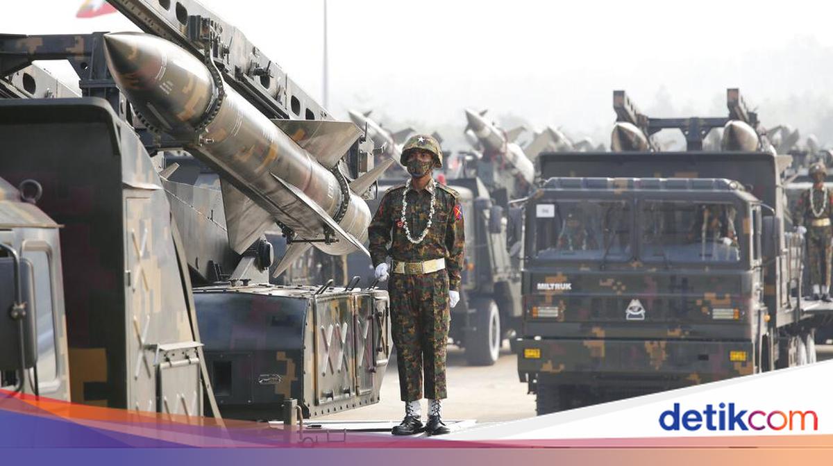 Serangan Udara Tewaskan 50 Warga Myanmar, Dunia Kutuk Junta Militer!