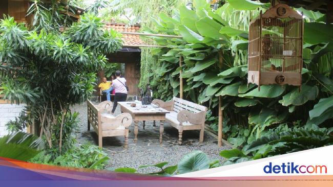 Beneran Hidden Gem! 7 Tempat Makan dalam Gang yang Populer Enaknya