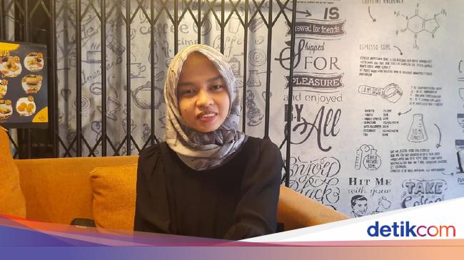Jane Abel Sebut Bambang Pamungkas Tetap Perhatian Meski Sudah Nikah Lagi