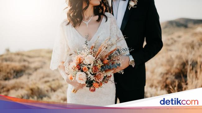 30 Ucapan Pernikahan Lengkap Dan Bermakna Cocok Untuk Orang Tersayang 30 Ucapan Pernikahan Lengkap Dan Bermakna Cocok Untuk Orang Tersayang