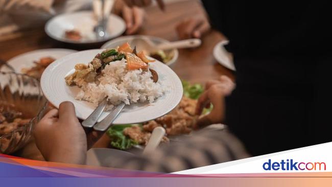 10 Pilihan Menu Sahur Pertama Awet Kenyang Nggak Bikin Cepat Lapar Lagi