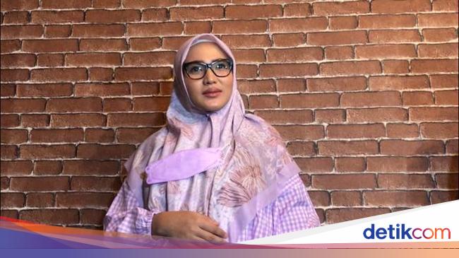 Amalia Fujiawati Kisah Nikah Siri Bambang Pamungkas Secara Diam-diam
