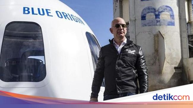 Jeff Bezos to Outer Space, Hardworking Officer Like a Horse