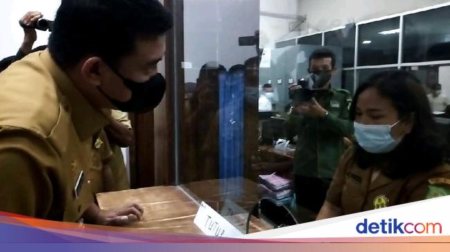 Sidak Ke 2 Dinas Bobby Geram Meja Tutup Pegawai Kosong Di Jam Kerja 8486