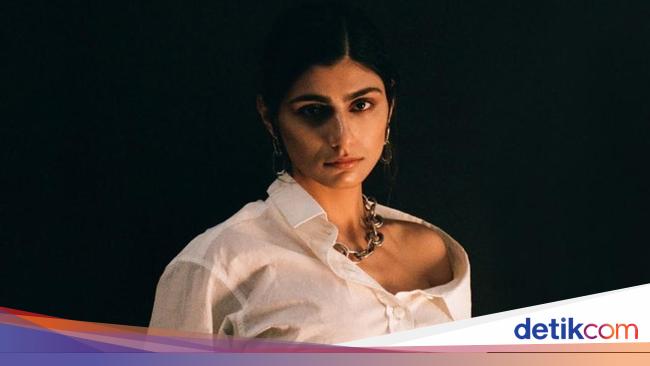 Api Khalida Ini Alasan Mia Khalifa Pensiun dari Industri Film Dewasa