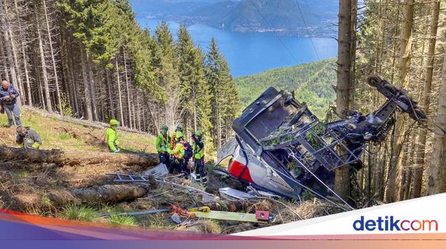 Cable Car Suddenly Falls, 14 People Killed Including 1 Child