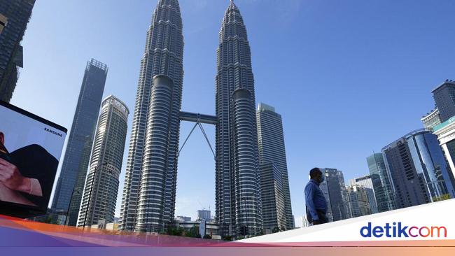 Lockdown Atmosphere in Kuala Lumpur, Like a Dead City Due to COVID-19 Rage