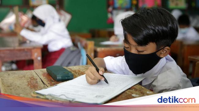 Waspadai 3 Potensi Dampak  Negatif  bagi  Siswa Karena  Waspadai 3 Potensi Dampak  Negatif  bagi  Siswa Karena