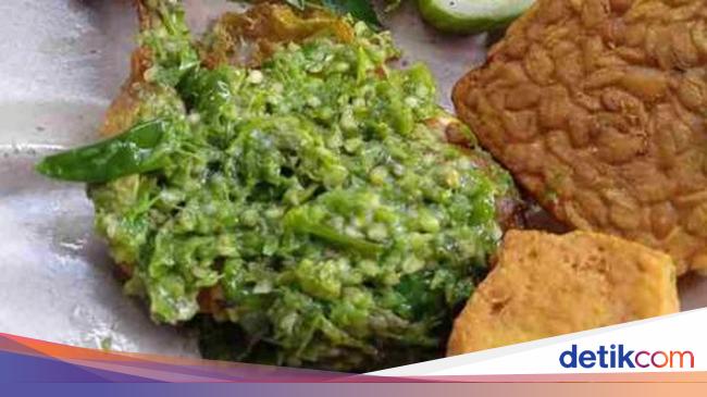 5 Ayam Penyet Sambal Ijo yang Mantul Ini Jadi Buruan di Jakarta