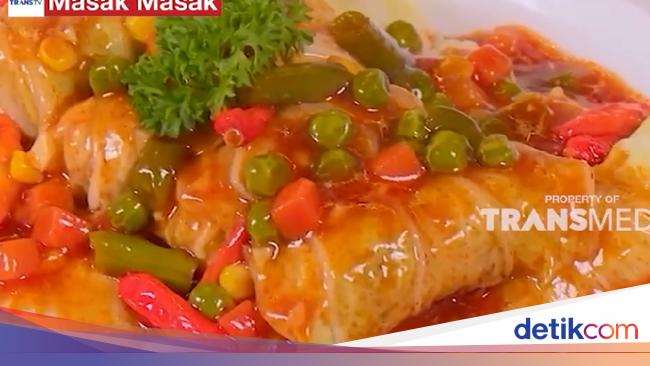 Masak Masak Sawi Gulung Isi Ayam Dengan Saus Pedas Manis