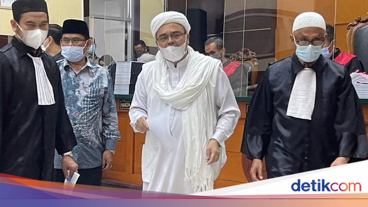 Habib Rizieq Divonis 4 Tahun Penjara di Kasus Swab RS Ummi