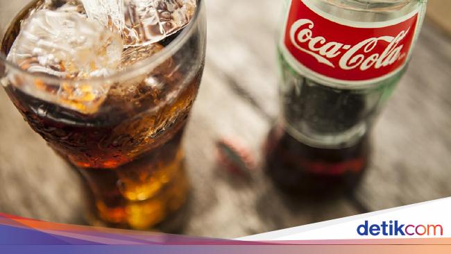 Sahamnya Rontok Dibikin CR7, Coca-Cola Kehilangan Rp 57 T