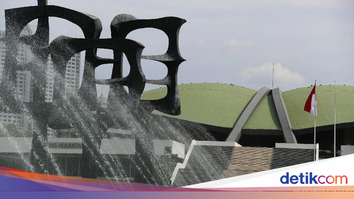 Komisi II DPR Tinjau PLBN Serasan, Bupati Natuna Minta Percepat Pembangunan