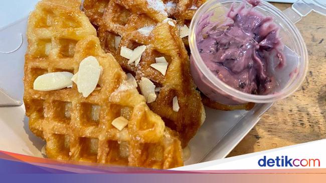 Dear Butter Krenyes Gurih Croffle Dengan 5 Pilihan Saus