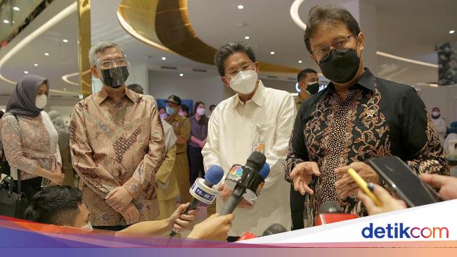 Jadi, Kapan Anak dan Remaja Dapat Vaksin COVID19? Ini Kata Menkes