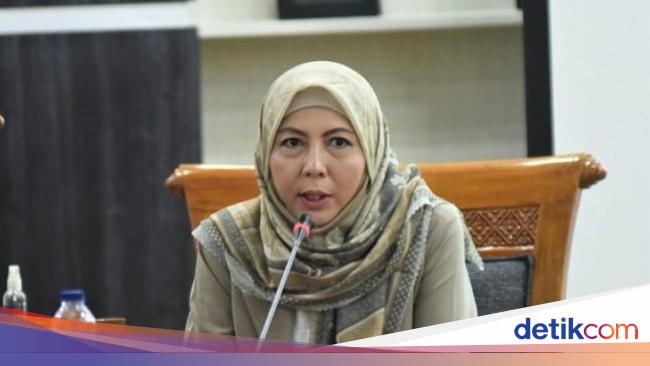 Legislator Himmatul Dorong Menteri Serius Perjuangkan Hak Dosen-Guru