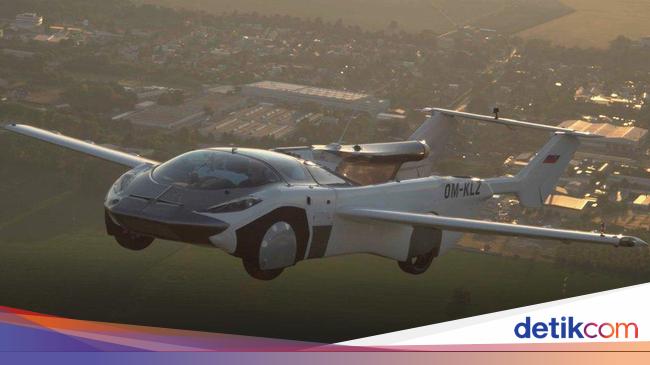 Not Just an Imagination, This Flying Car Really Airs