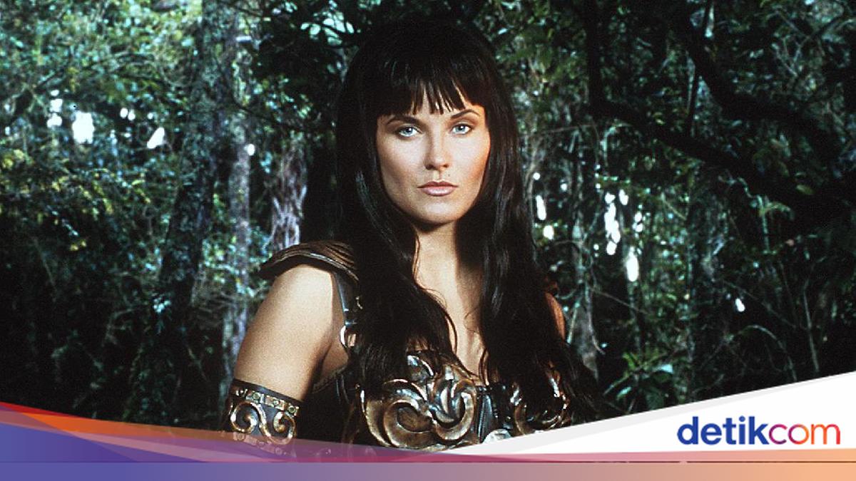 Xena Lucy Lawless yalangoch