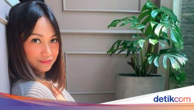 Nola B3 Hamil Anak Keempat di Usia 43 Tahun, Sempat Tenangkan Diri 2 Hari