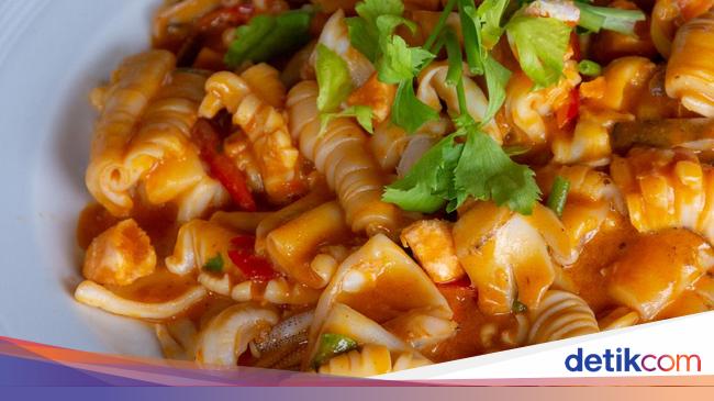 Resep Cumi Saus Tiram Pedas ala Restoran untuk Lauk Makan Siang