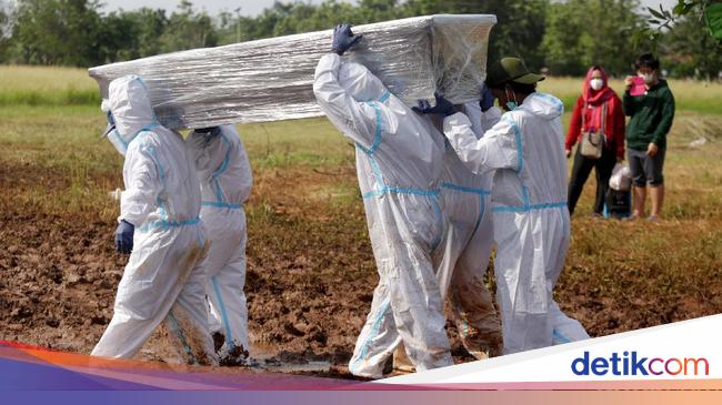 Angka Kematian COVID di Indonesia Capai 70 Ribu, Ini Data Terbarunya