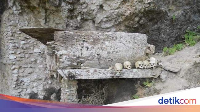 Tradisi Unik Tana Toraja, Kuburan Berada di Goa dan Tebing