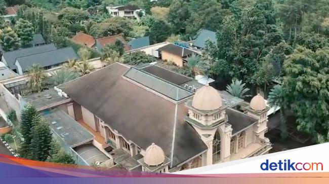 10 Potret Rumah Mewah Alshad Sepupu Raffi Ahmad, Ada Kebun Binatangnya