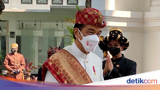 Jokowi Pakai Baju Adat Lampung Di Hut Ke 76 Ri Ini Detail Dan Maknanya