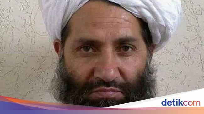 A short speech by the Taliban leader who suddenly appeared during Eid