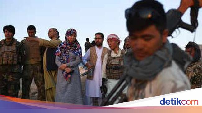 Afghan female governor Salima Mazari arrested by Taliban