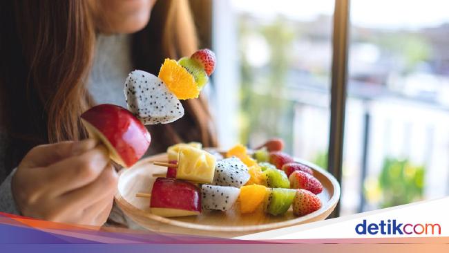 Konsumsi Buah Segar Sebaiknya Sebelum Atau Sesudah Makan