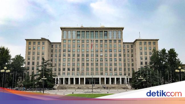 Tsinghua University, Kampus Bergengsi Tempat Mengajar Stella Christie