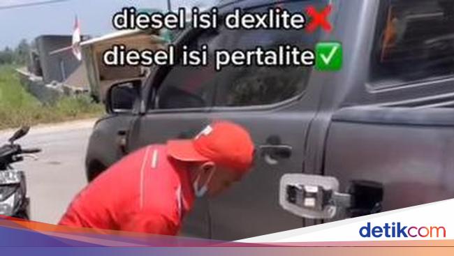 Viral Diesel Car Filled with Pertalite, Immediately Drained Using a Hose at the Gas Station