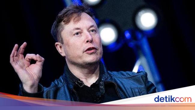 Elon Musk’s Prediction of Humans Standing on Mars Changes, So When?