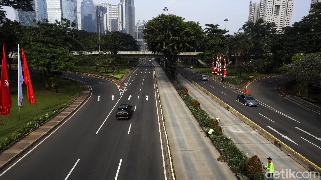 Jakarta PPKM Level 2, Sektor Non-esensial Boleh WFO 50 Persen