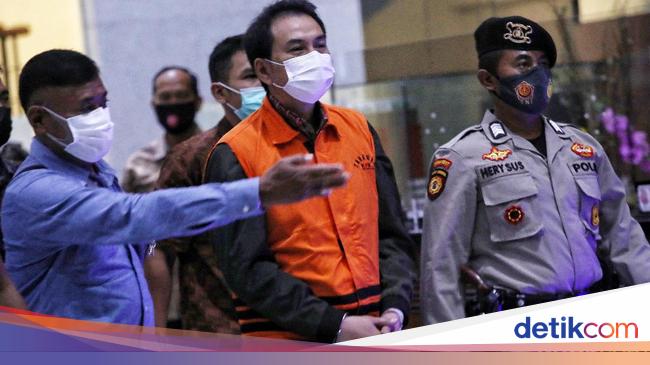Azis Syamsuddin di Sidang Robin: Pimpinan KPK Kan Saya yang Angkat